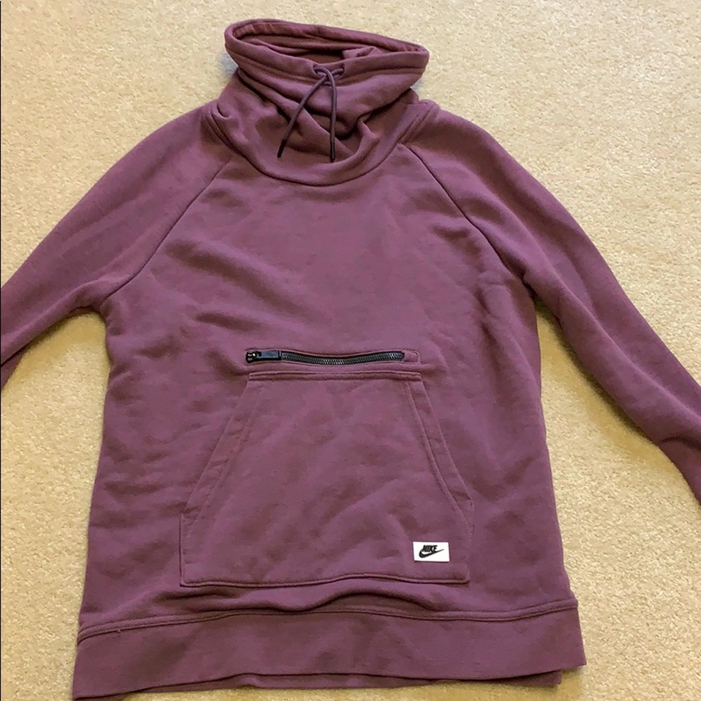 Nike women’s sweatshirt!